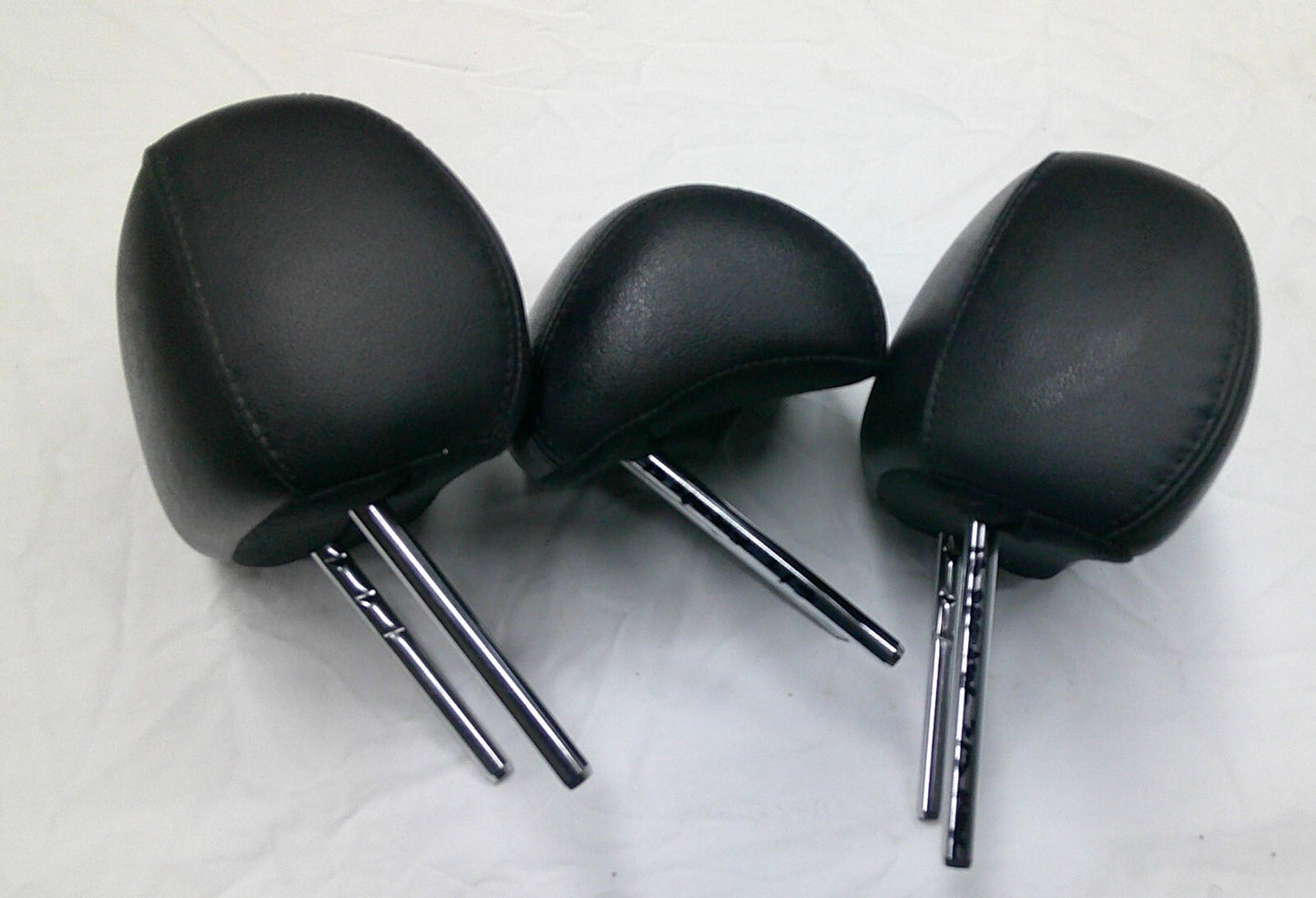 11 - 13 KIA SPORTAGE REAR HEADREST HEAD REST SET BLACK LEATHER OEM