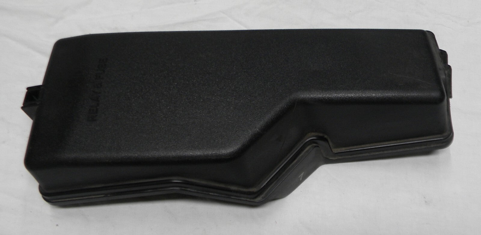 2007 - 2010 Lexus ES350 Engine Compartment Relay Fuse Cover Lid 82662-33210 R2 - RarePartsFinder.Com