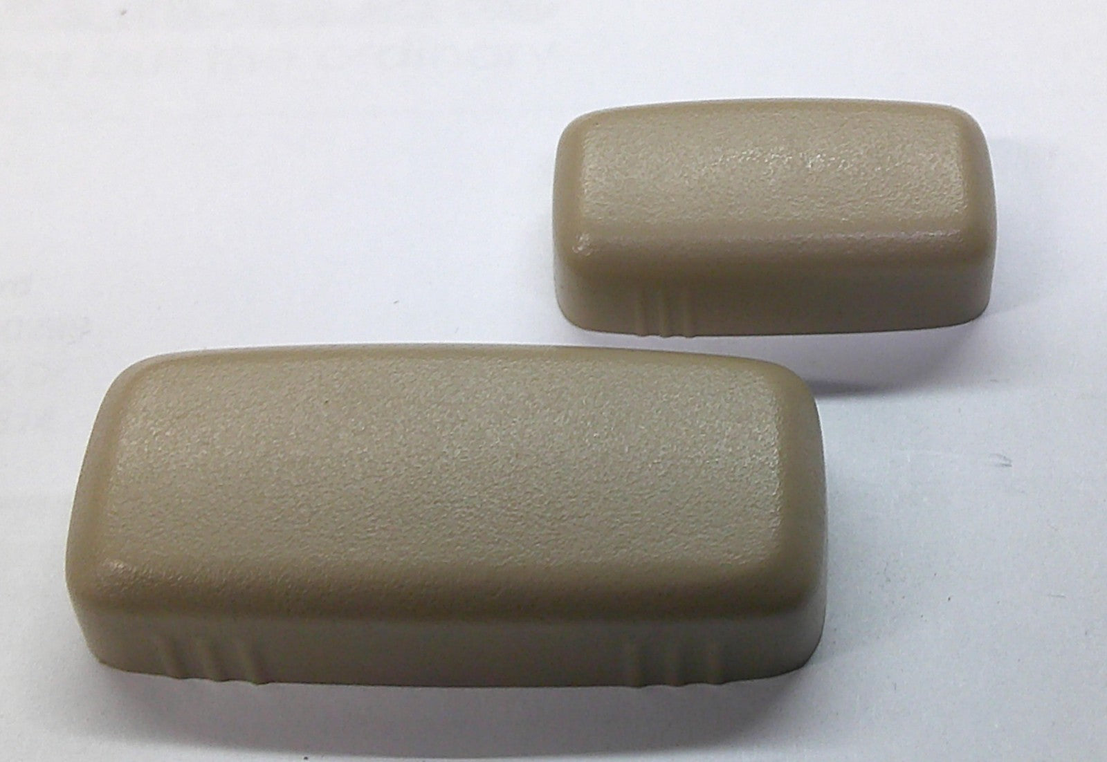 10 11 12 Buick Enclave LH Side Power Seat Button Switch Cover Set 12451497