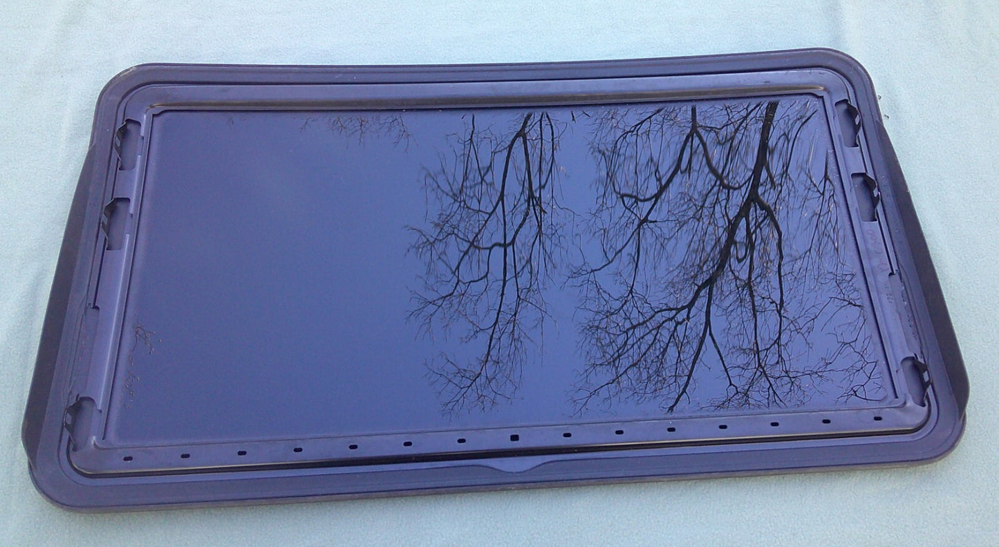 2014 MERCEDES BENZ C350 YEAR SPECIFIC OEM FACTORY SUNROOF GLASS  FREE SHIPPING!