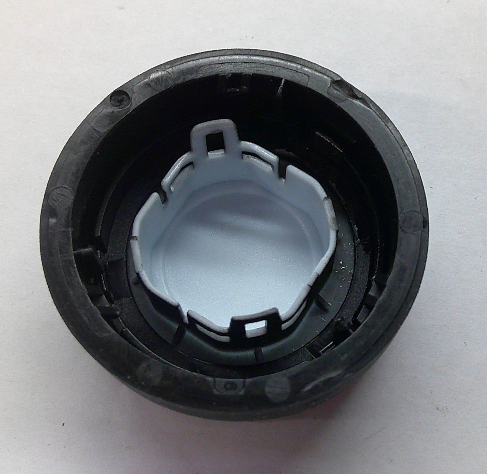 2014 - 2017 FORD FUSION STEREO TUNER RADIO VOLUME KNOB OEM FACTORY - RarePartsFinder.Com