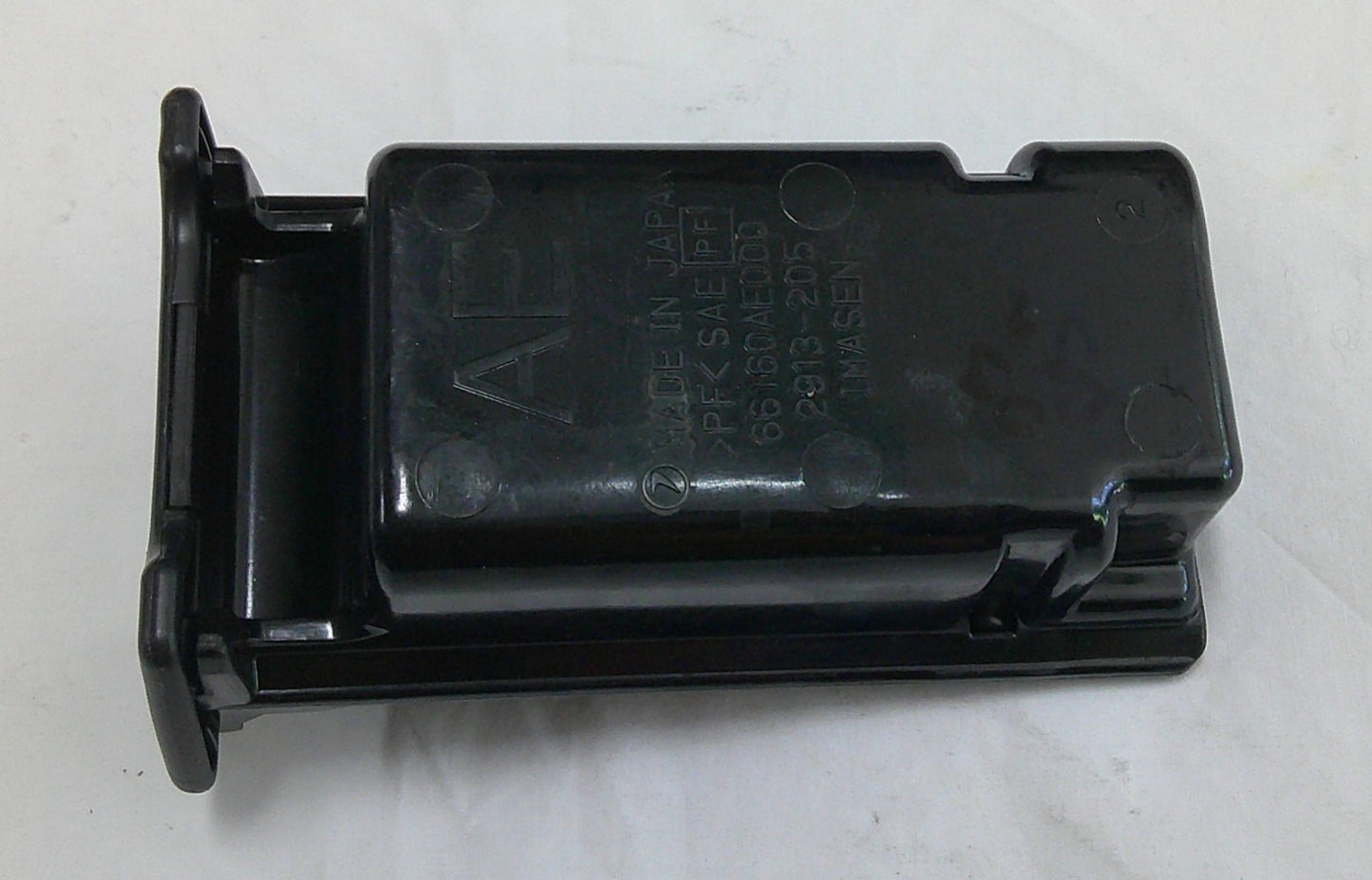 00 - 06 Subaru Legacy Outback Baja Dash Console Ashtray OEM 66160-AE000 R2 - RarePartsFinder.Com