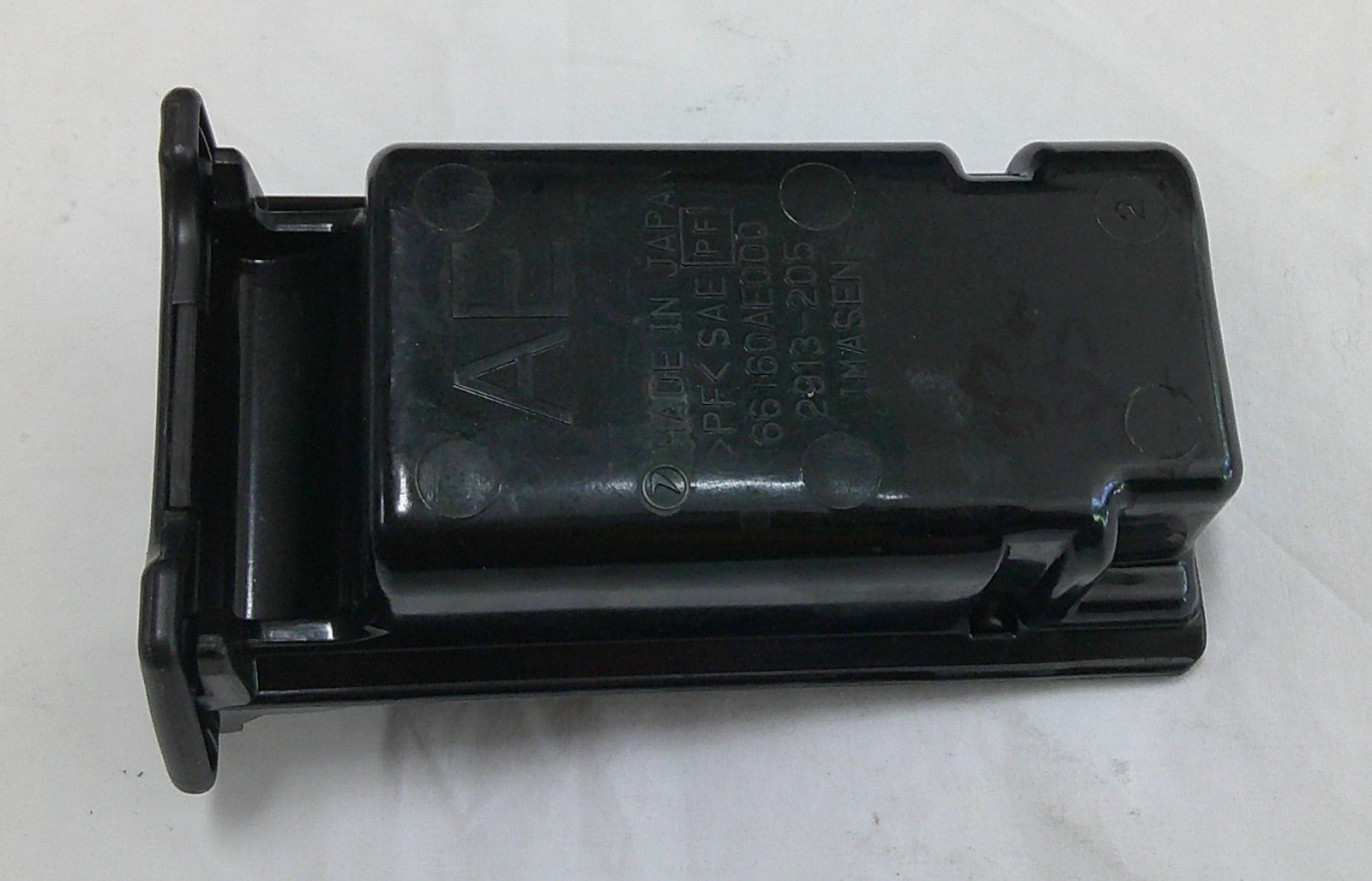 00 - 06 Subaru Legacy Outback Baja Dash Console Ashtray OEM 66160-AE000 R2 - RarePartsFinder.Com