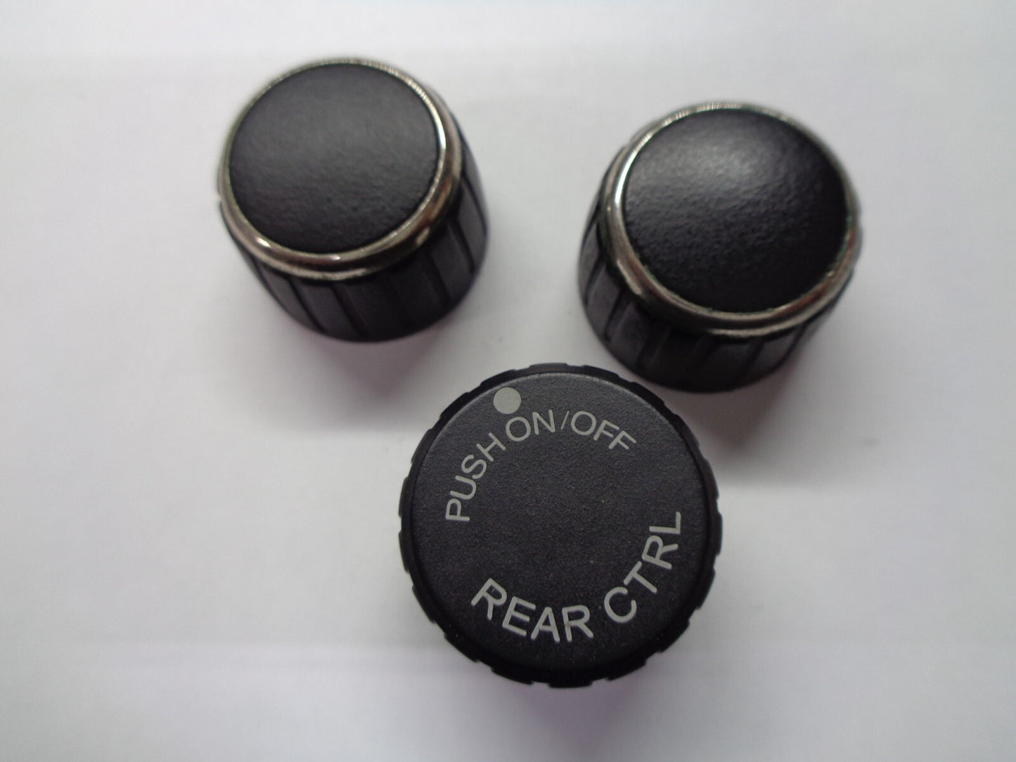 06 07 08  HONDA PILOT RADIO STEREO TUNER KNOB SET OEM