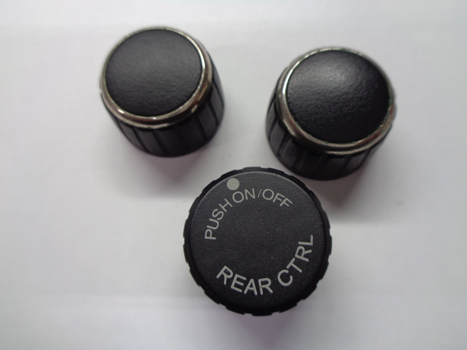 06 07 08  HONDA PILOT RADIO STEREO TUNER KNOB SET OEM