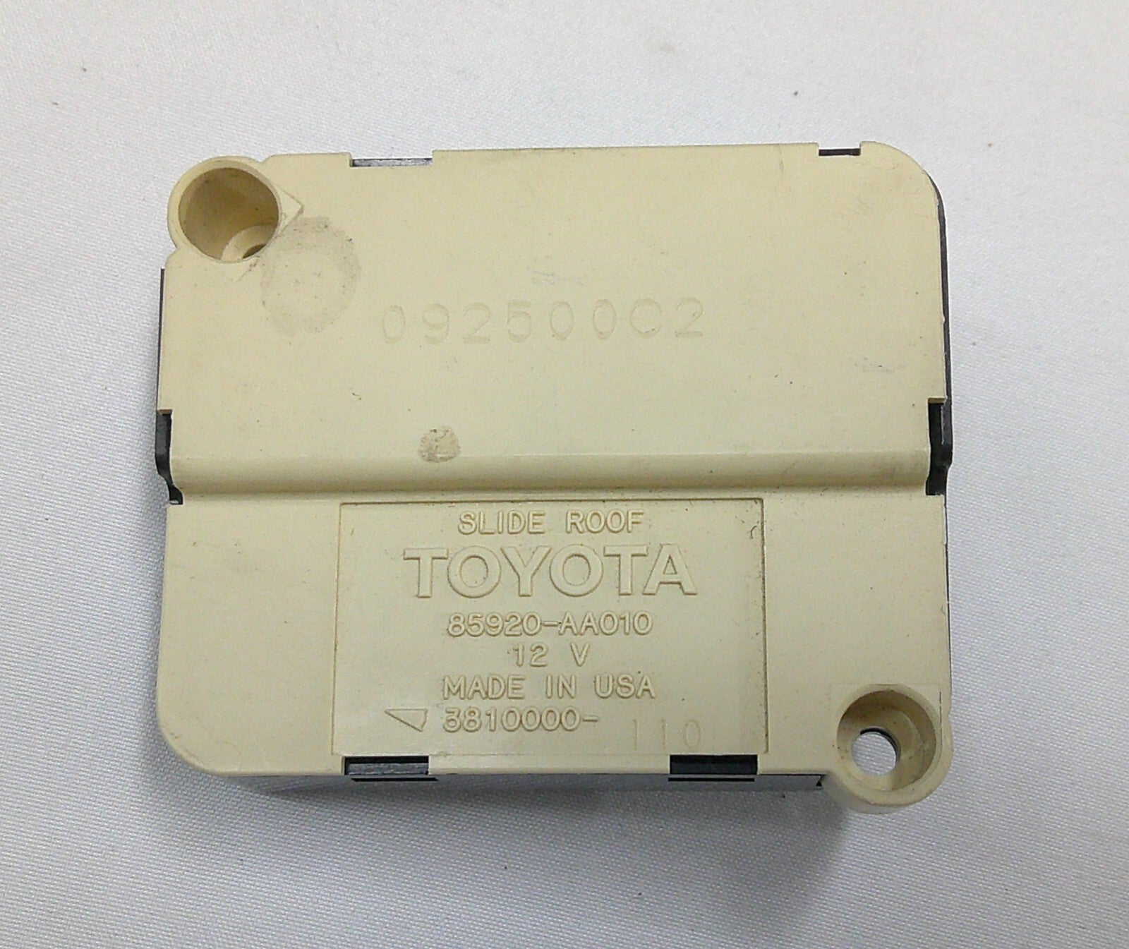 1997 - 2001 TOYOTA CAMRY SUNROOF SWITCH OEM TESTED FREE SHIPPING!  A17 - RarePartsFinder.Com