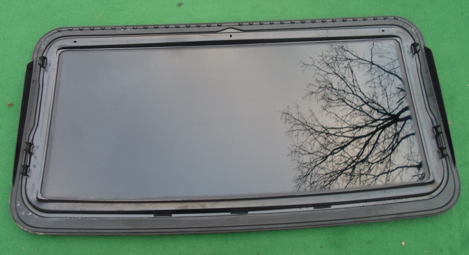 2010 HYUNDAI GENESIS YEAR SPECIFIC SEDAN OEM FACTORY SUNROOF GLASS FREE SHIPPING