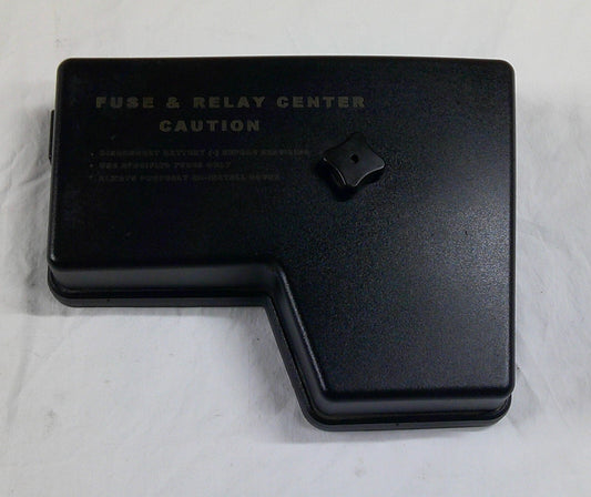 2002 - 2005 Dodge Ram 1500 Engine Relay Fuse Box Center Cover Lid Top B7