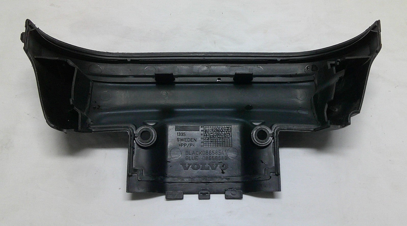 Volvo C70 S60 S70 S80 V70 XC90  Upper Engine Timing Cover 8658541 R2 - RarePartsFinder.Com