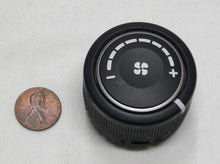 2007 Kia Rondo AC Heater Fan HVAC Climate Control Knob OEM