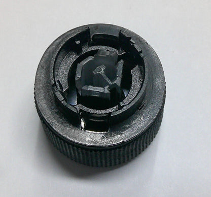 2007 SUZUKI RENO RADIO STEREO TUNER CONTROL KNOB SET OEM 96805108
