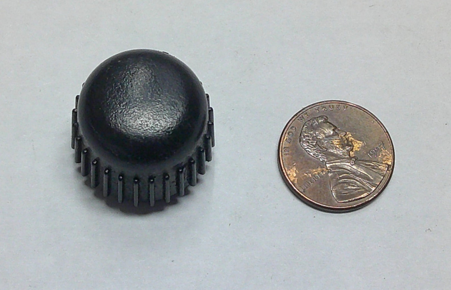 SIERRA SILVERADO S10 YUKON TAHOE RADIO STEREO TUNER CONTROL KNOB OEM 9353864