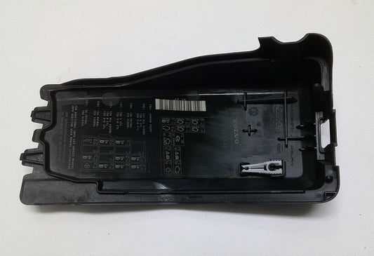 2012 2013 VOLVO S60 ENGINE COMPARTMENT FUSE RELAY BOX TOP LID COVER 31346538 B4