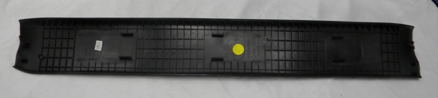 2007 - 2021 Toyota Tundra Crew Cab Right Rear Door Sill Plate 67917-0C030-C0 R3