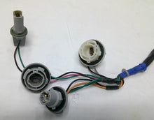 04 - 06 Elantra Socket & Wire Right Rear Taillight Brake Plug 92415-2D550 A10
