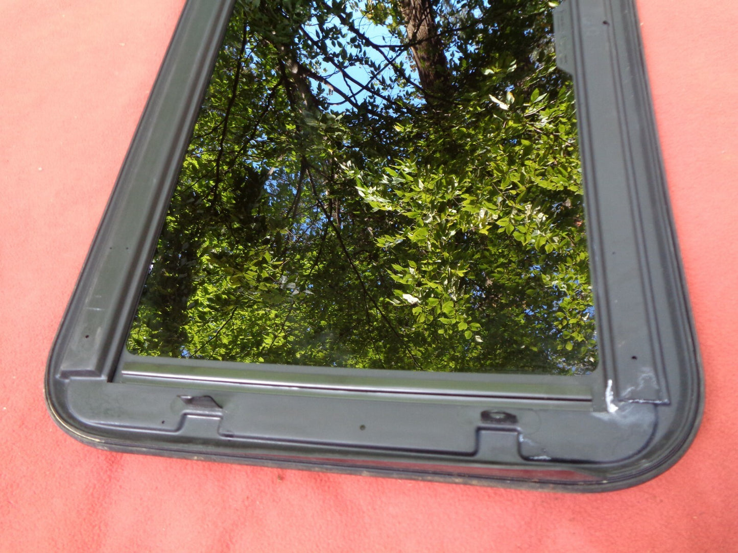 2013 JAGUAR XF OEM YEAR SPECIFIC SUNROOF GLASS NO ACCIDENT FREE SHIPPING! - RarePartsFinder.Com
