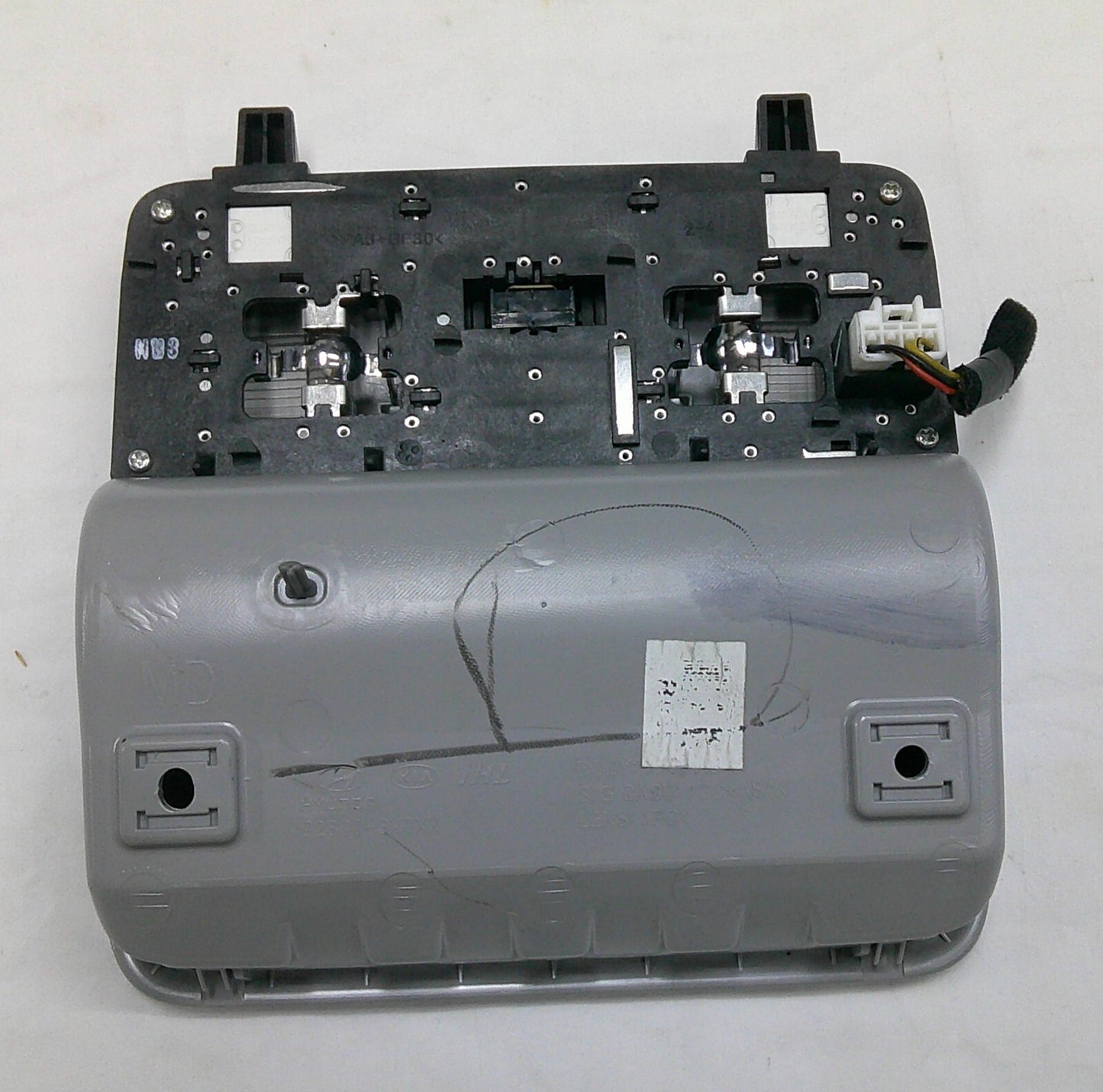 2011-2013 Hyundai Elantra Gray Overhead Center Map Dome Light Console OEM  B8 - RarePartsFinder.Com