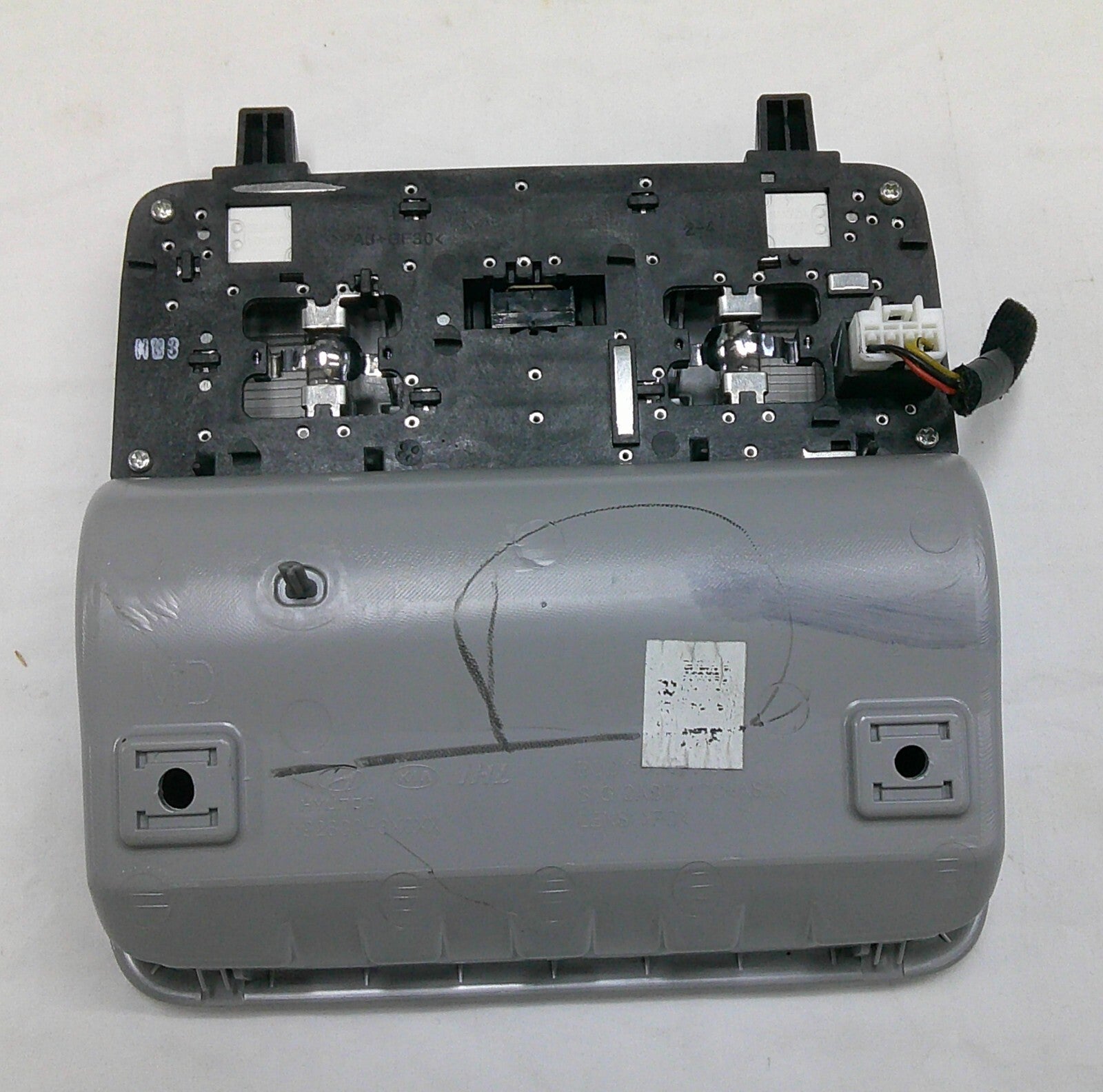 2011-2013 Hyundai Elantra Gray Overhead Center Map Dome Light Console OEM  B8 - RarePartsFinder.Com