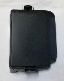 2011 - 2013 HYUNDAI ELANTRA FRONT ENGINE FUSE BOX RELAY LID COVER 91950-3X711 B6 - RarePartsFinder.Com