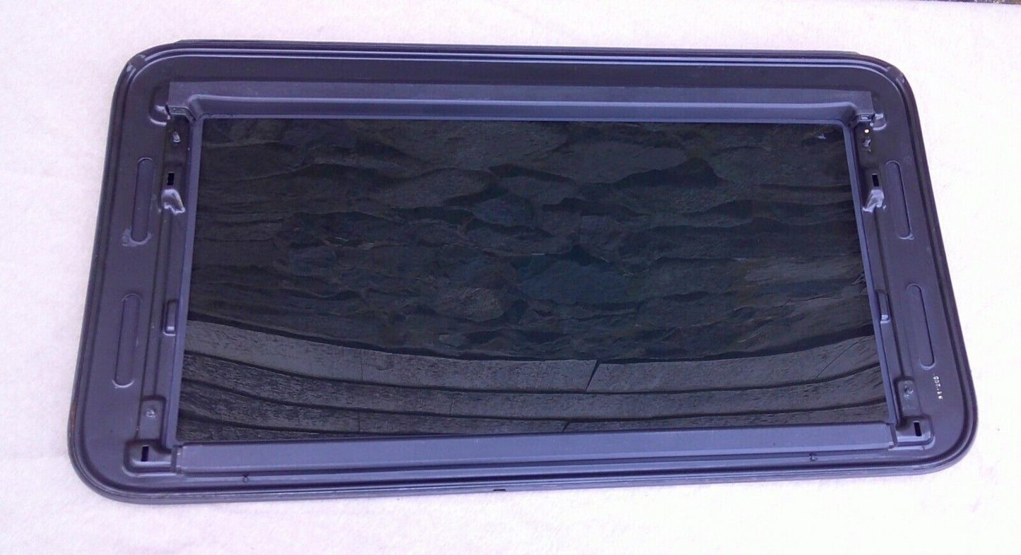 1998 LEXUS GS400 OEM FACTORY YEAR SPECIFIC SUNROOF GLASS FREE SHIPPING! - RarePartsFinder.Com