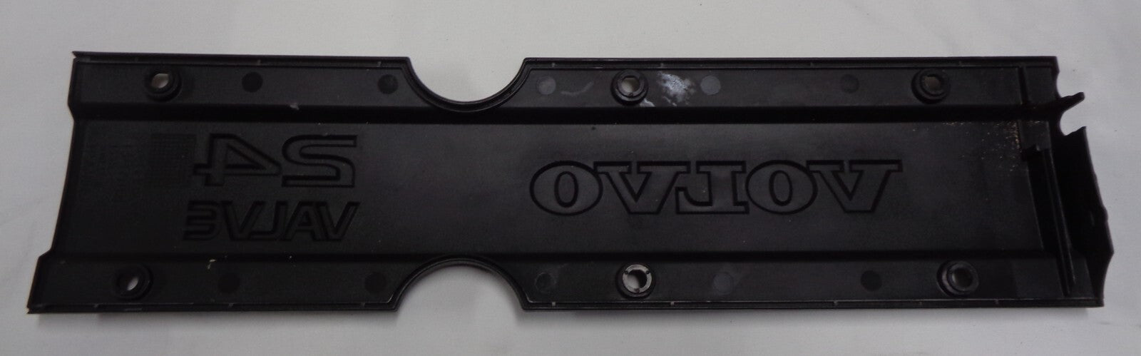 VOLVO 960 24 VALVE ENGINE SPARK PLUG COVER 1397808  A1 - RarePartsFinder.Com