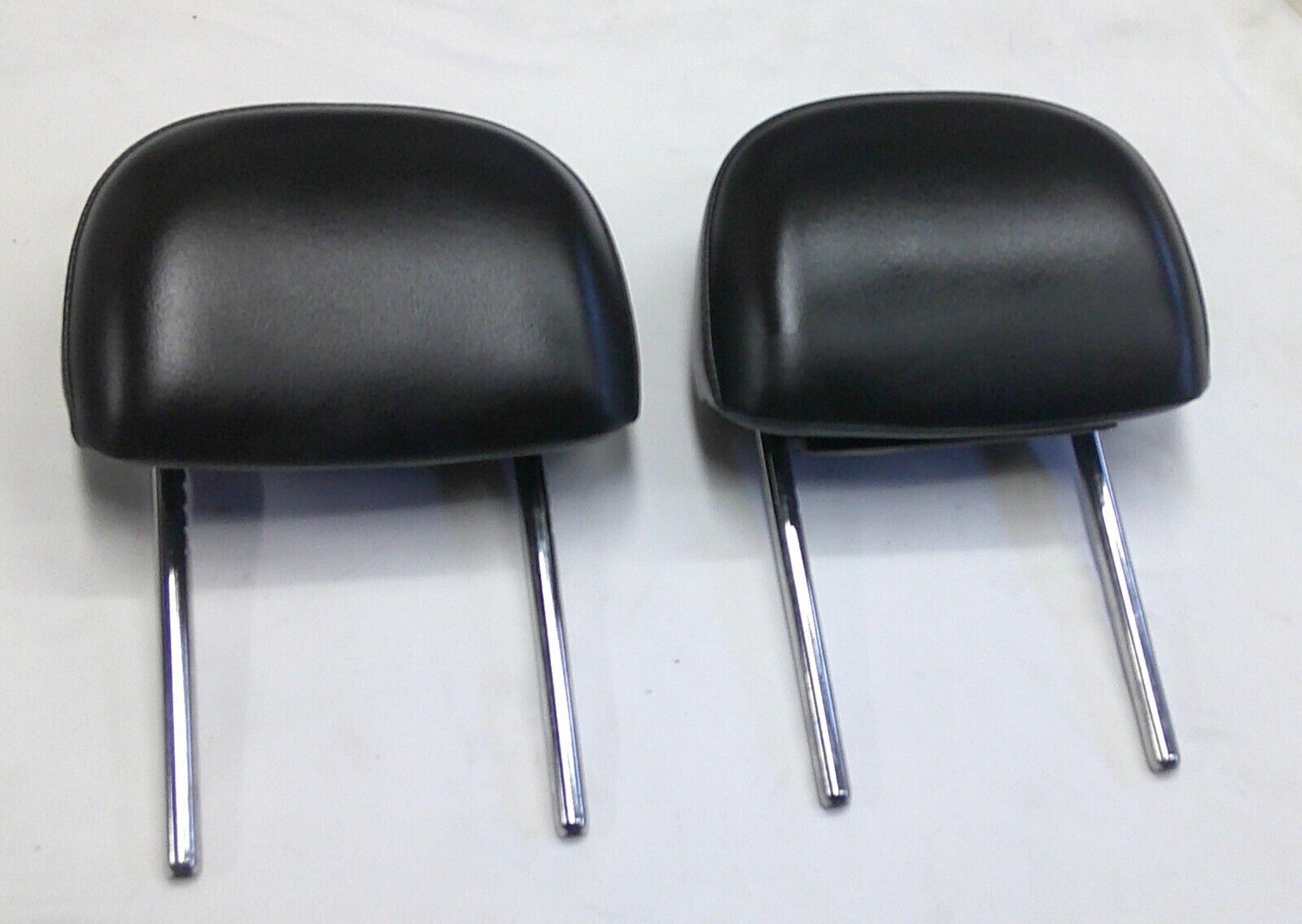 2012 - 2017 BUICK REGAL REAR HEADREST HEAD REST SET CLEAN OEM FREE SHIPPING! - RarePartsFinder.Com
