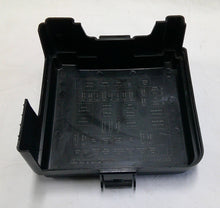 2010 - 2013 KIA FORTE FRONT ENGINE FUSE BOX RELAY LID COVER 91941-1M030 B6