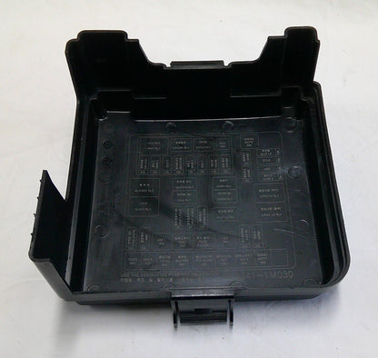 2010 - 2013 KIA FORTE FRONT ENGINE FUSE BOX RELAY LID COVER 91941-1M030 B6