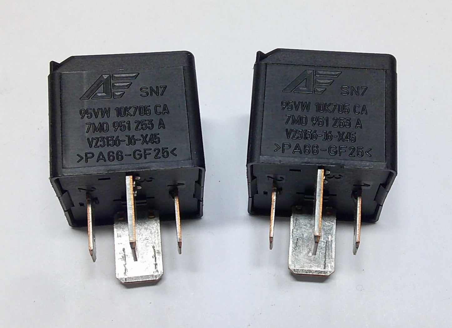 USA SELLER VW AUDI  100  95VW10K705CA RELAY SET TESTED 1 YEAR WARRANTY VW1