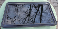 01 - 07 TOYOTA SEQUOIA 04 - 06 TUNDRA OEM  FACTORY SUNROOF GLASS FREE SHIPPING! - RarePartsFinder.Com