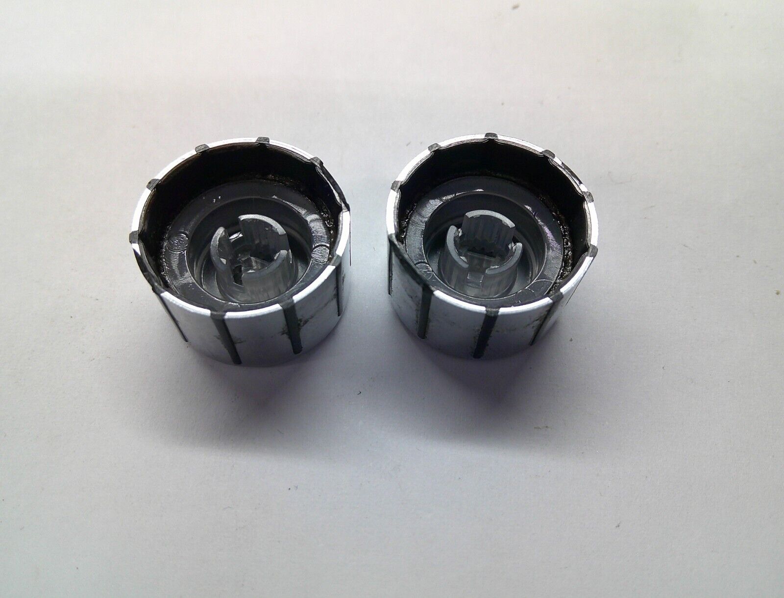 2010 VOLKSWAGON TIGUAN RADIO STEREO TUNER KNOB SET OEM FREE SHIPPING - RarePartsFinder.Com