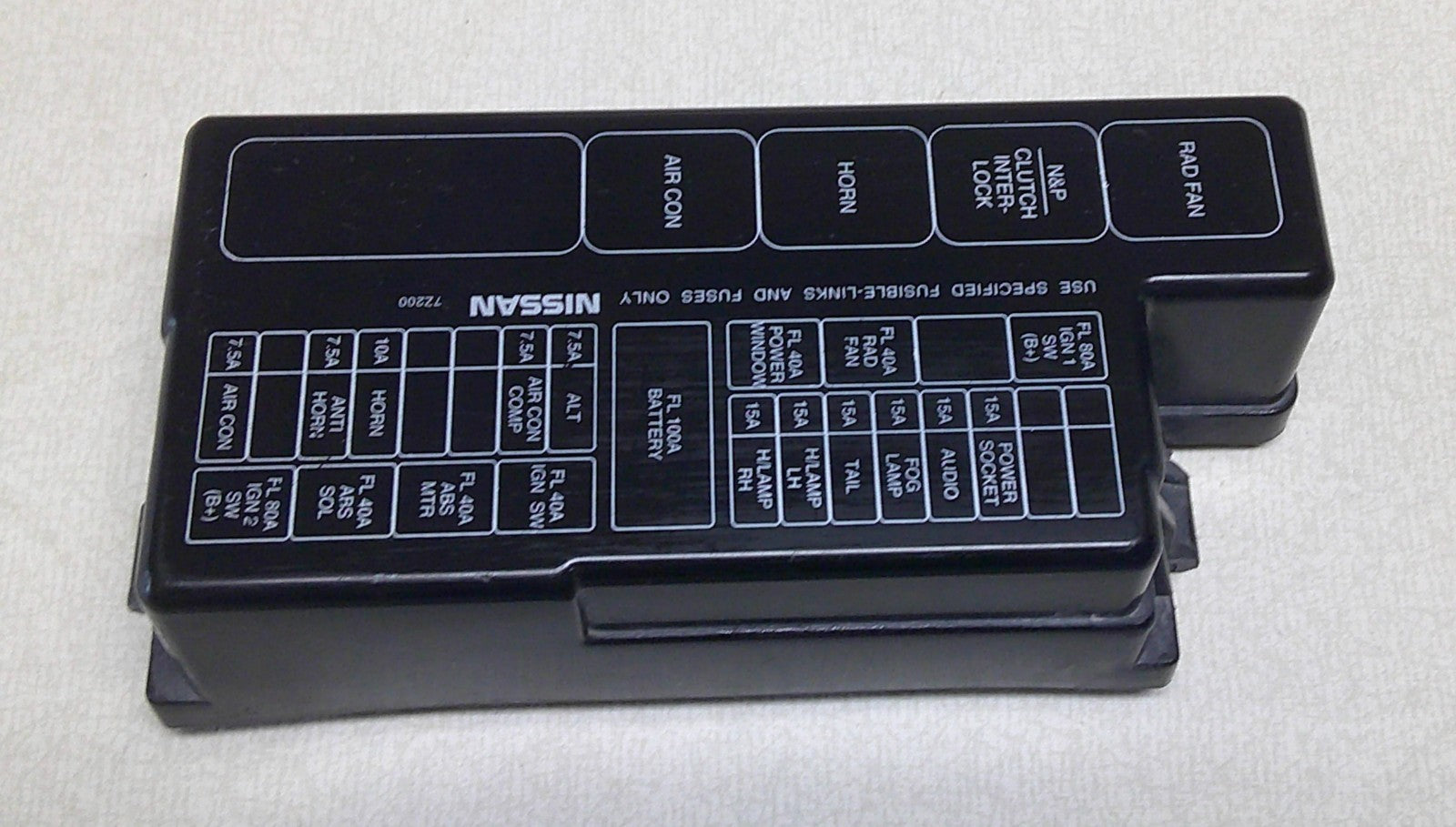 1998 - 2001 Nissan Frontier Engine Compartment Relay Cover 24382-7B410 B3