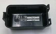 2001 Toyota Avalon Engine Compartment Fuse Relay Cover OEM R2
