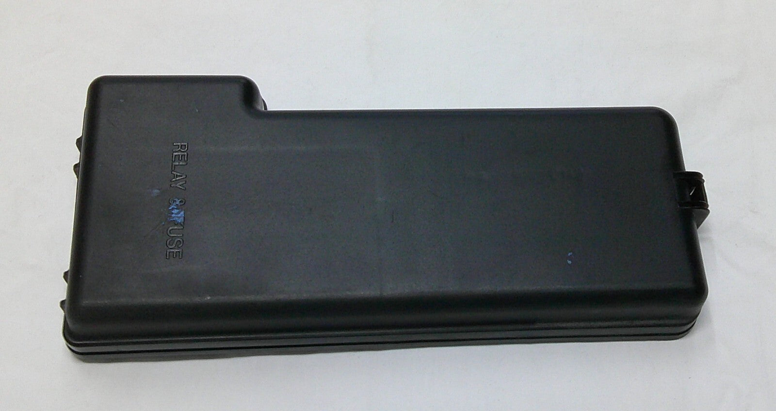 01 - 07 Toyota Highlander Engine Compartment Fuse Relay Box Cover Lid 82663-07030 R2