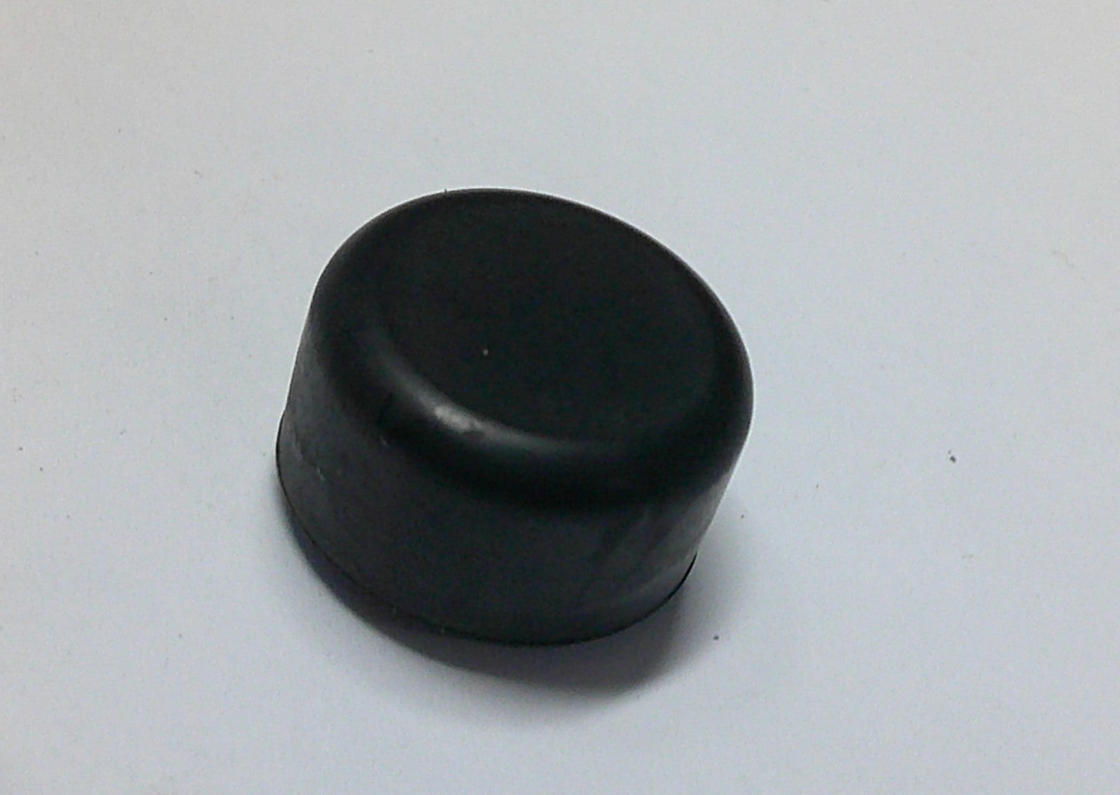 1991 - 1995 VOLVO 940 RADIO STEREO TUNER VOLUME KNOB OEM - RarePartsFinder.Com