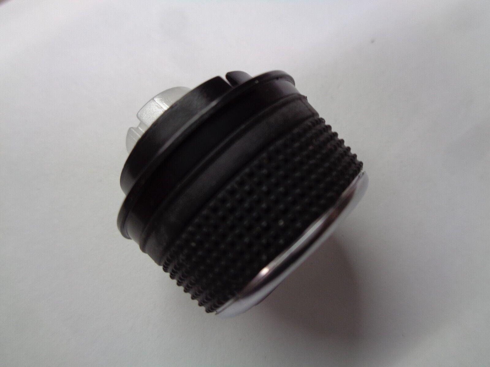 2017 FORD FOCUS  RADIO STEREO TUNE CONTROL KNOB OEM FREE SHIPPING! - RarePartsFinder.Com