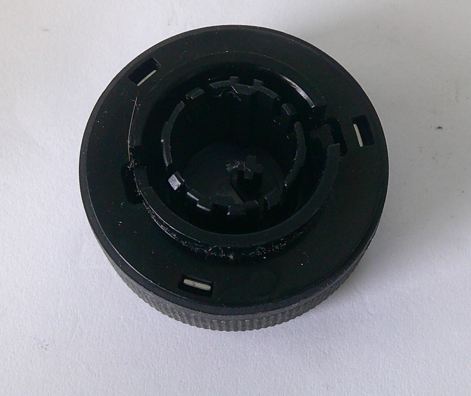 2008 - 2012 CHEVROLET MALIBU RADIO STEREO TUNER CONTROL KNOB SET OEM FREE SHIP - RarePartsFinder.Com