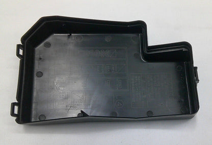 2007 - 2009 Toyota Rav4 Engine Fuse Relay Box Cover Lid 82662-42171 OEM R2 - RarePartsFinder.Com