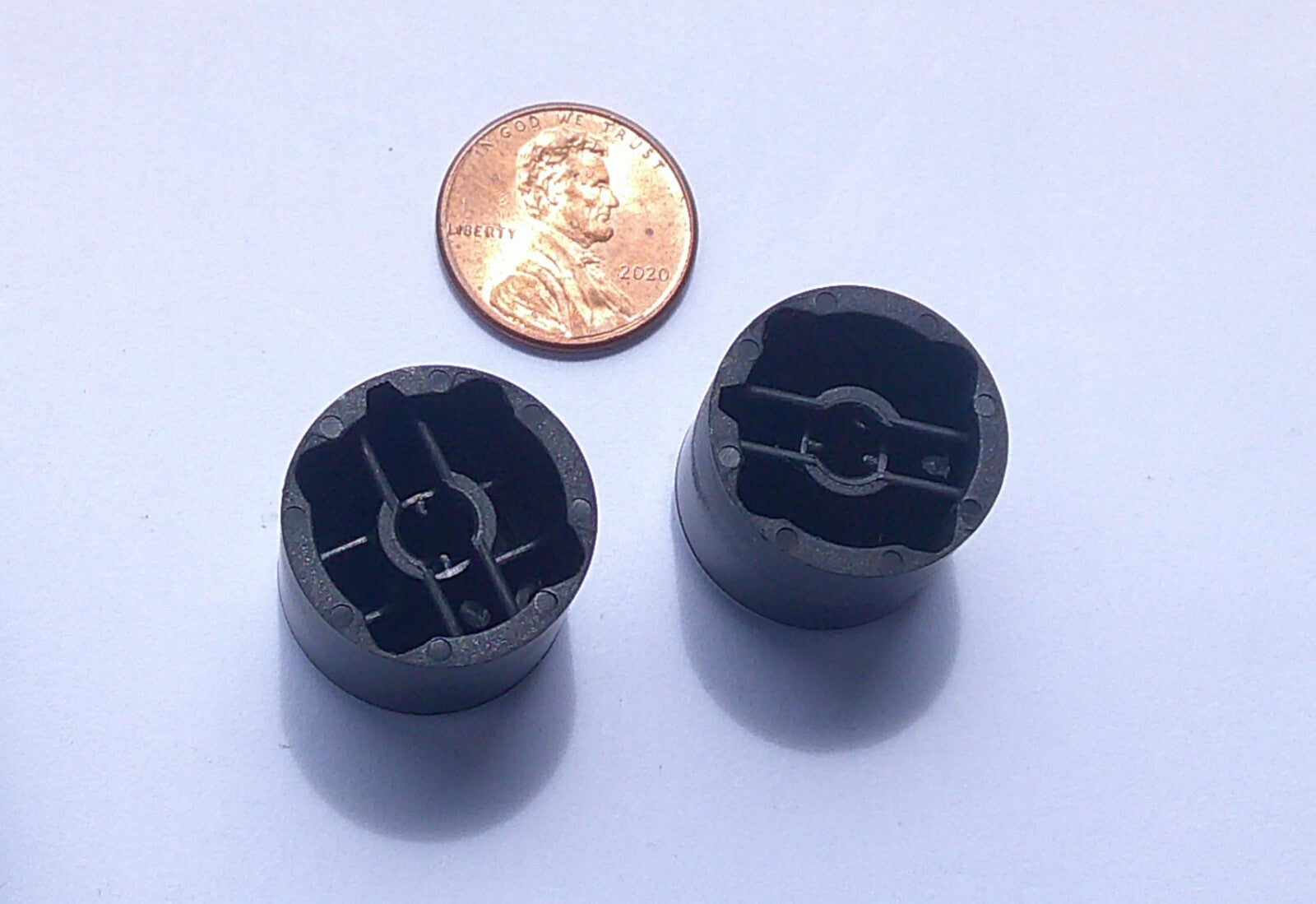 2007 2008 2009 HYUNDAI SANTA FE RADIO STEREO CONTROL KNOB SET OEM - RarePartsFinder.Com
