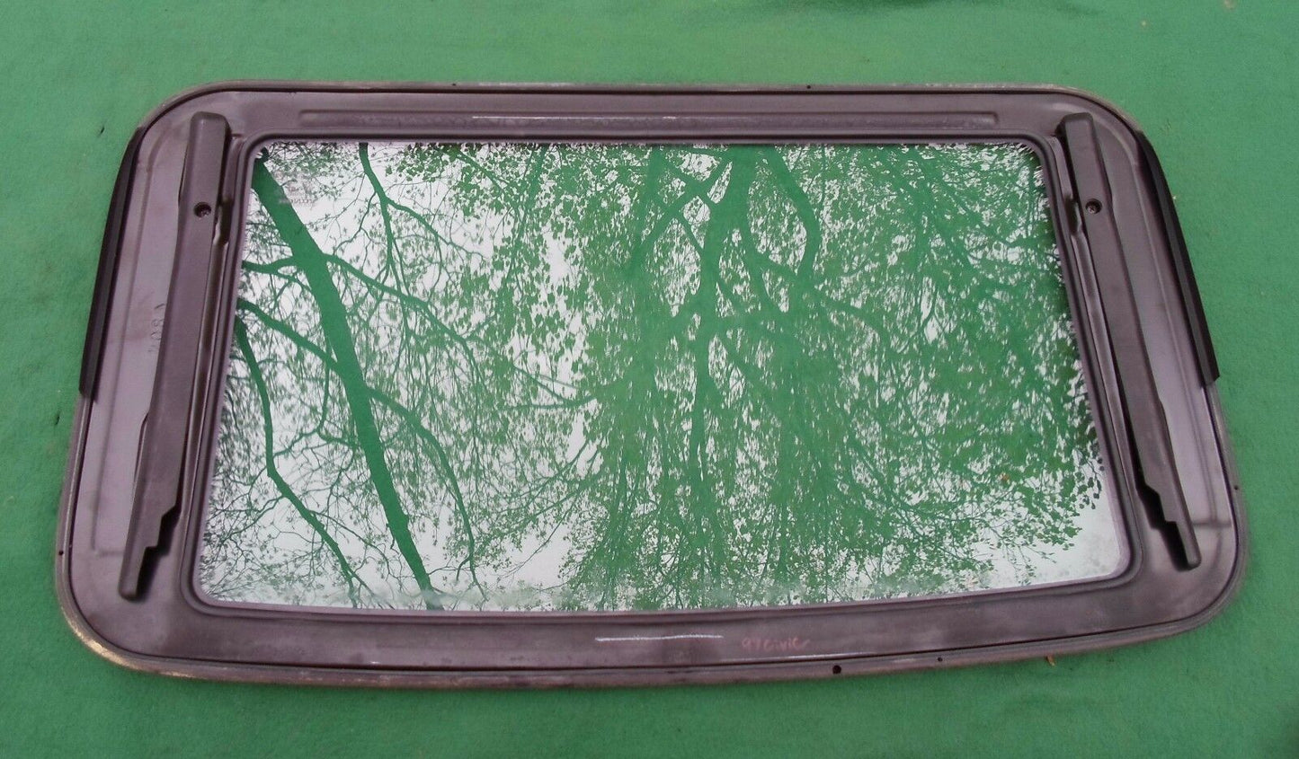 1997 HONDA CIVIC 4 DOOR OEM YEAR SPECIFIC SUNROOF GLASS NO ACCIDENT FREE SHIP - RarePartsFinder.Com