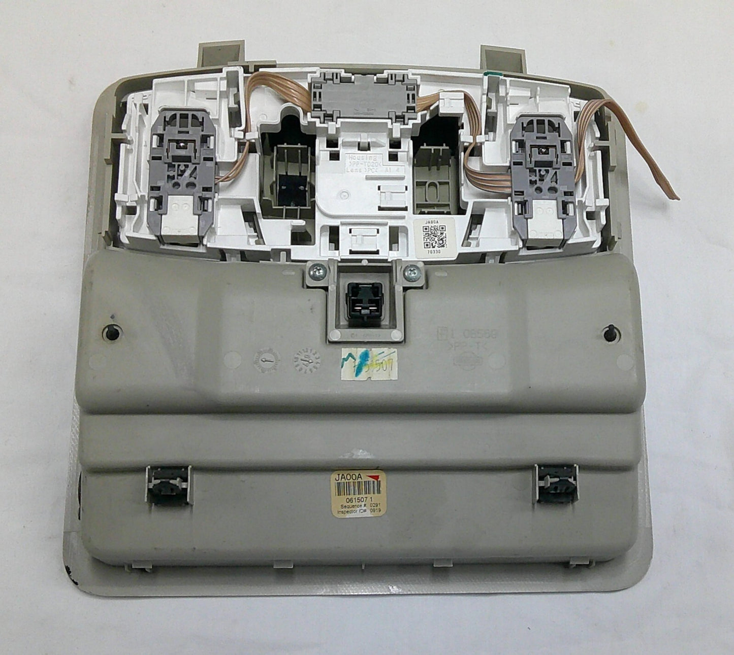 2007 - 2012 Nissan Altima Overhead Dome Light Roof Lamp Storage OEM  B8