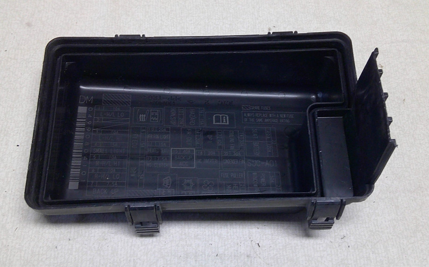 09 - 14 HONDA RIDGELINE ENGINE COMPARTMENT FUSE RELAY COVER LID 38254-SJC-A02 B9