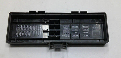 99 - 04 JEEP CHEROKEE FUSE RELAY ENGINE COMPARTMENT COVER LID  B8 - RarePartsFinder.Com