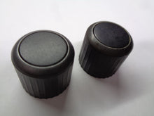 07 08 09 KIA SORENTO RADIO STEREO TUNER CONTROL KNOB SET OEM FREE SHIPPING! - RarePartsFinder.Com