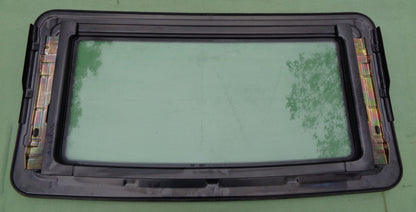 1997 - 2004 MITSUBISHI DIAMANTE OEM FACTORY SUNROOF GLASS FREE SHIPPING!