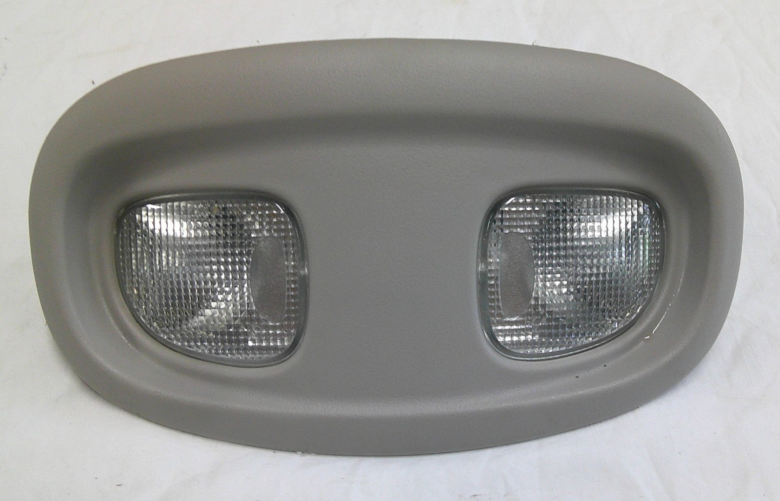 2002 - 2007 JEEP LIBERTY MAP DOME LIGHT ROOF OEM PANEL B12