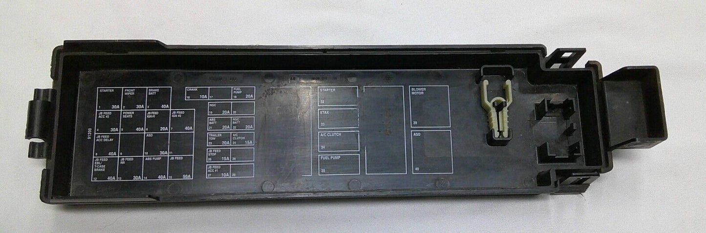 2004 - 2009 DODGE DURANGO FUSE RELAY COVER LID  B2 - RarePartsFinder.Com