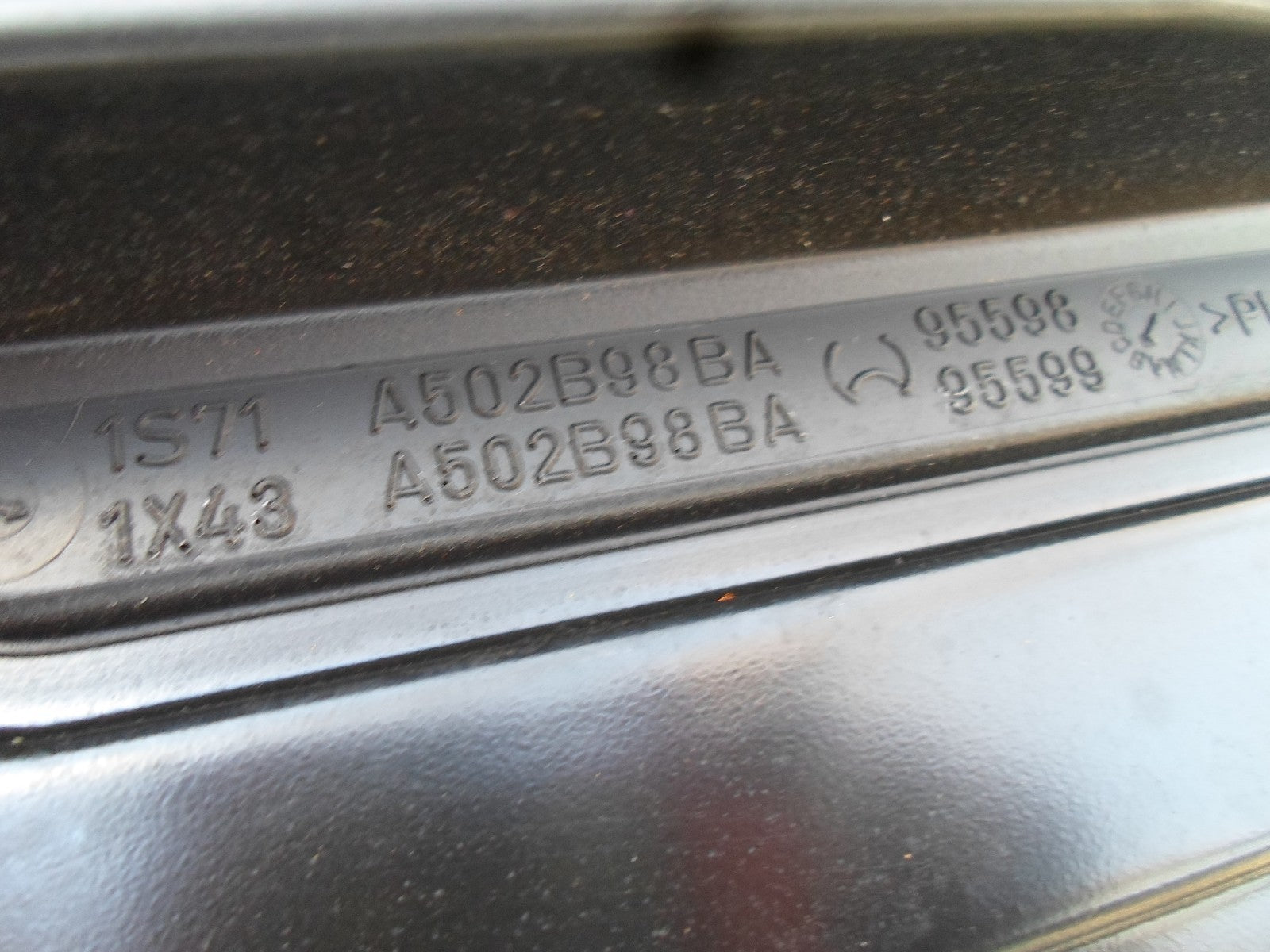 2011 - 2019 FORD FIESTA OEM SUNROOF GLASS CE8Z-54500A18-A - RarePartsFinder.Com