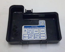 96 - 00 Toyota Rav4 Engine Compartment Fuse Relay Cover OEM  R2