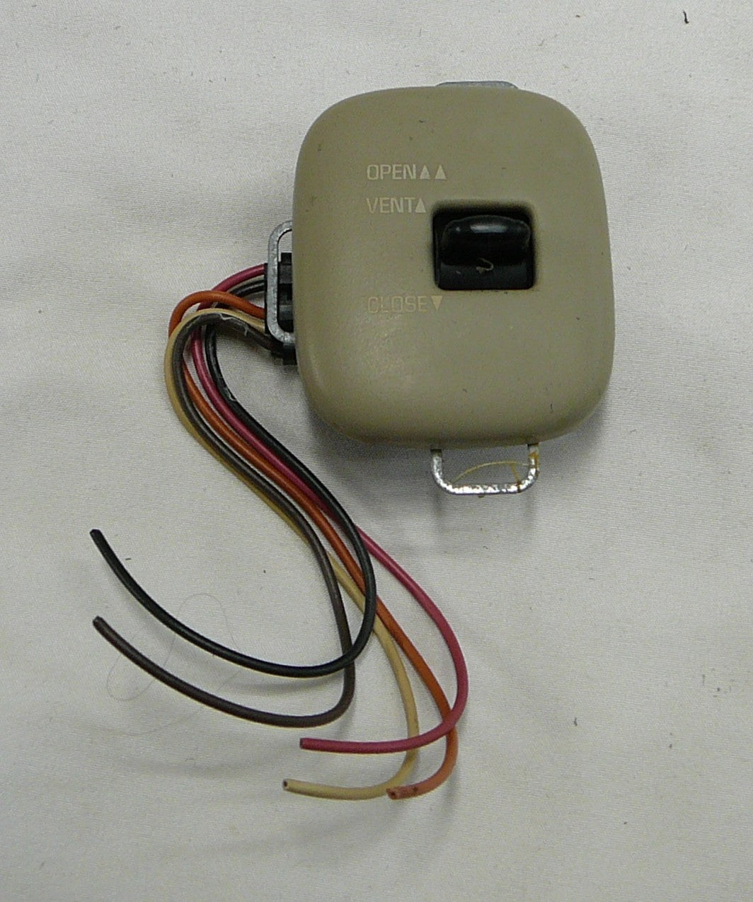 1997 - 2003 Chevy Malibu OEM Factory Sunroof Switch Tested A17